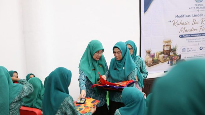 PKK Makassar Gandeng Rappo Indonesia Latih Kader Ubah Limbah Plastik Jadi Produk Bernilai Jual