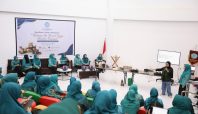 Kader PKK Makassar Belajar Ubah Sampah Rumah Tangga Jadi Eco Enzyme dan Lilin Jelantah